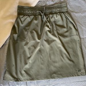 Women’s Albion Fit The Away Skirt. Medium. Worn once.